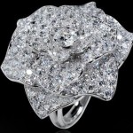 Magic Gardens of Piaget Rose Motif Diamond Ring