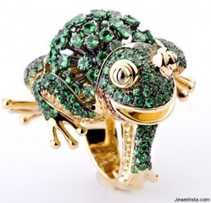 Diamond Frog Ring by Jewelry Designer Cantamessa 