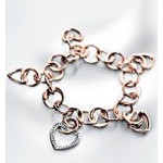 Gold and Diamond Heart Bracelet by Georg Lauer