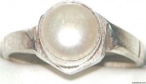 Vintage Real Pearl Ring